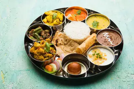 healthy-indian-food-thali