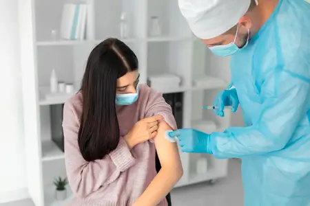 female-patient-getting-vaccinated-to-avoid-flu