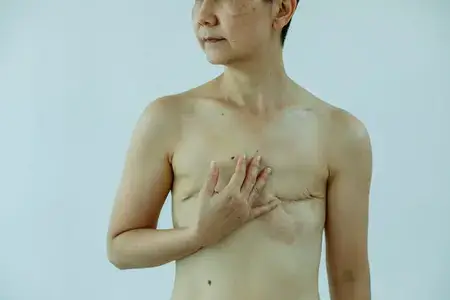 woman-has-both-cancerous-breasts-removed-by-mastectomy