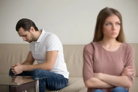 couple-unhappy-with-one-sided-relationship